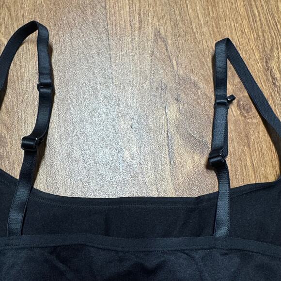 Yummie Heather Thomson Seamlessly Shaped Emma Convertible Cami Slip Black M/L - Picture 4 of 8